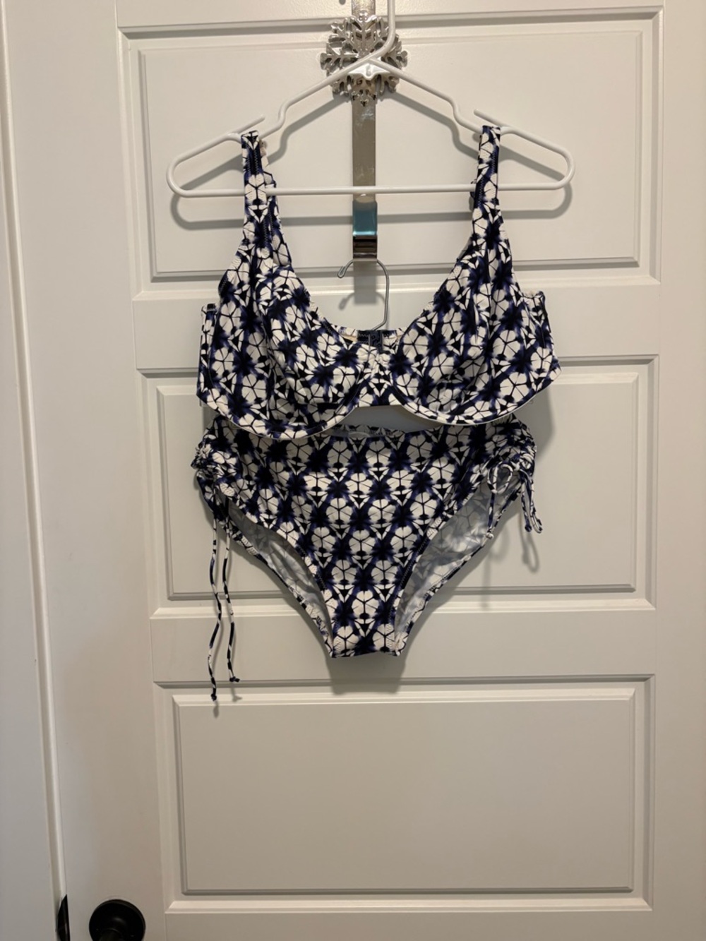 Navy & White Floral Underwire Bikini Set - Supportive High-Waist Swim Set